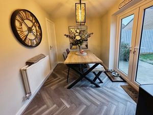 Photo 7- click for photo gallery